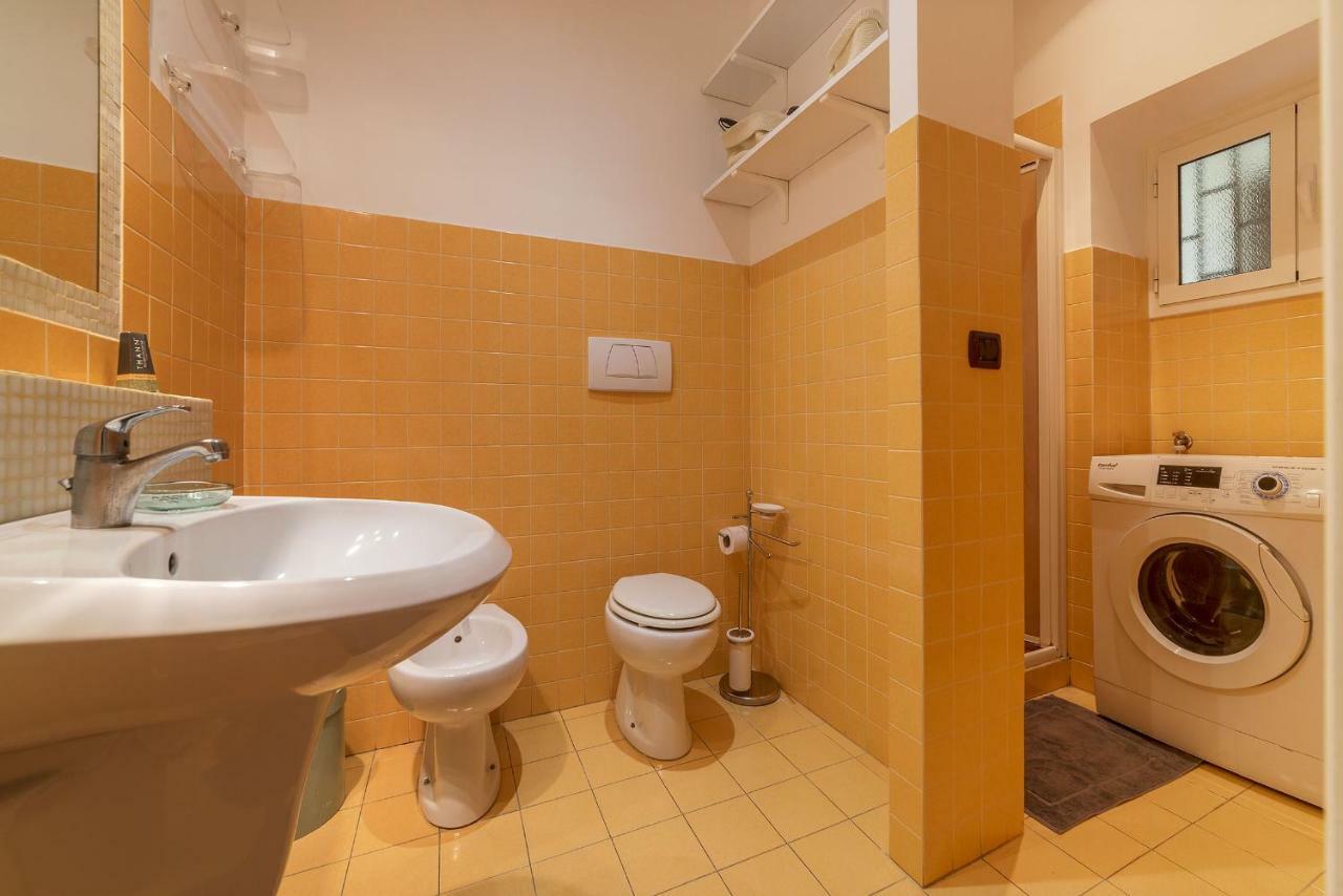 Colosseo & San Clemente Cozy Flat Rome Exterior photo